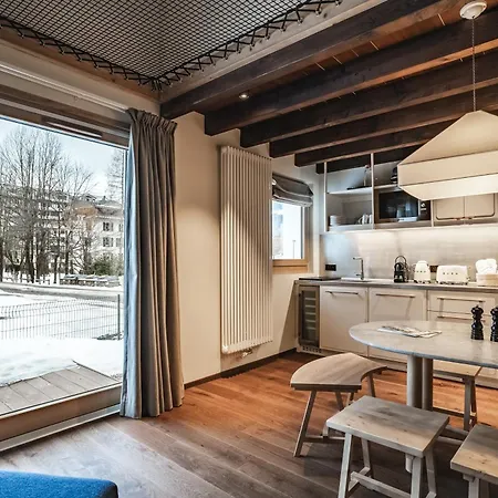 De L'heliopic Hotel apartamentowy 4*