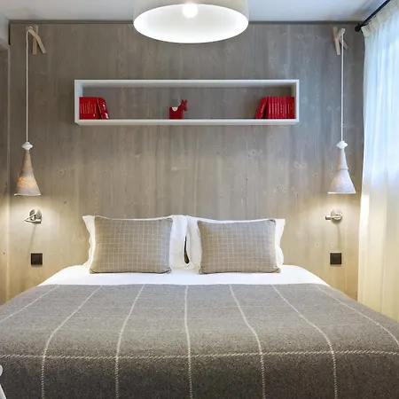 Hotel apartamentowy De L'heliopic 4*