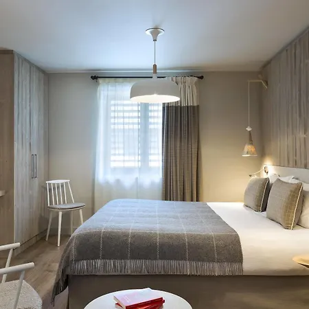 Hotel apartamentowy De L'heliopic 4*