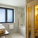 شقة فندقية De L'héliopic 4*