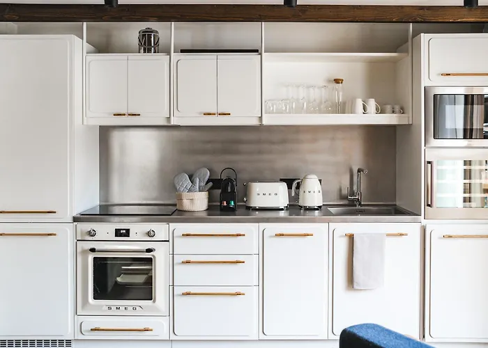 De L'héliopic 4* شامونكس